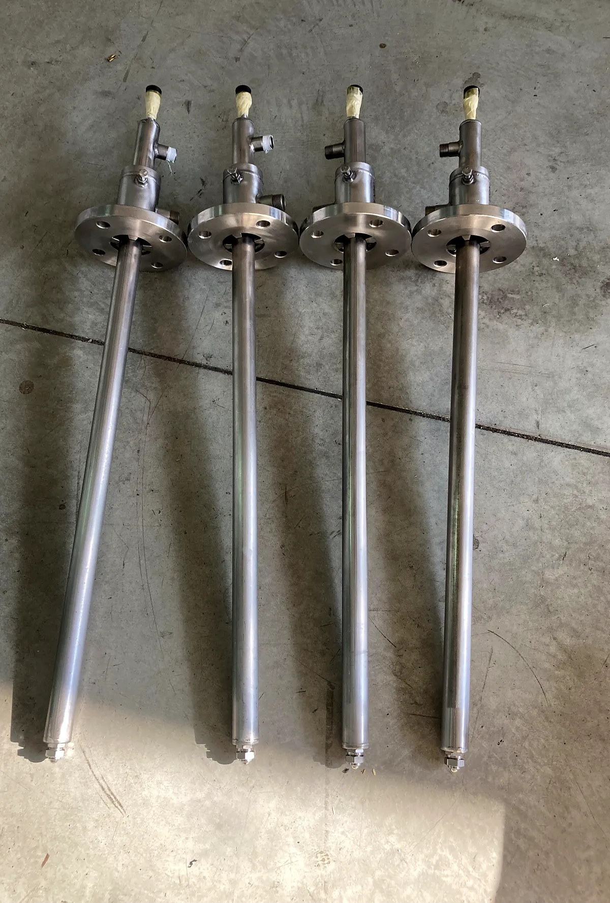 Lance di iniezione per impianto DeNOx SNCR, in acciaio inox, prima del montaggio